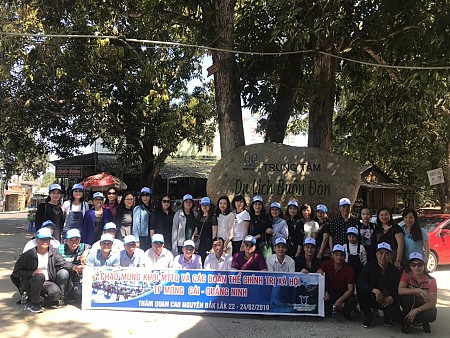 Hình ảnh đoàn Khối Mặt Trận Tổ quốc thành phố Móng Cái ngày 22 – 24/2