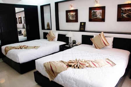 Khách Sạn Bạch Mã