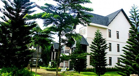 Khách Sạn Coffe Tour Resort Buôn Ma Thuột
