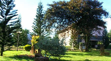 Khách Sạn Coffe Tour Resort Buôn Ma Thuột