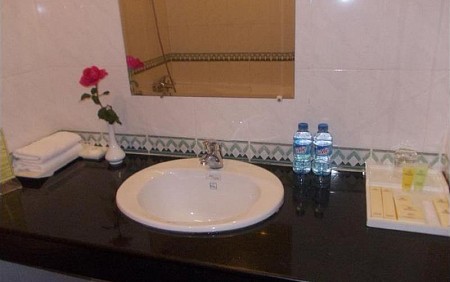 Khách Sạn Đông Dương Indochine KonTum