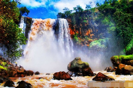 Thác Phú Cường Ấn Tượng Sự Hùng Vĩ Của Tây Nguyên Thác Phú Cường Ấn Tượng Sự Hùng Vĩ Của Tây Nguyên