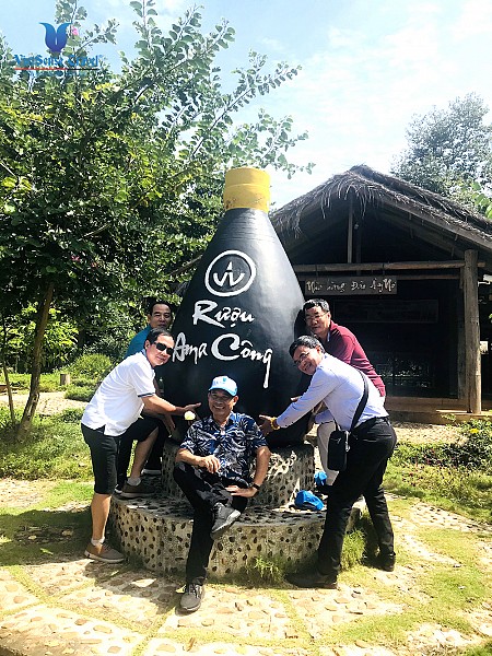 Làng cà phê  - Buôn Ako Dhong -  Hồ Lak - Núi Đá Tình Yêu - Buôn Đôn – Thác Draynur | Tết Dương Lịch 2025