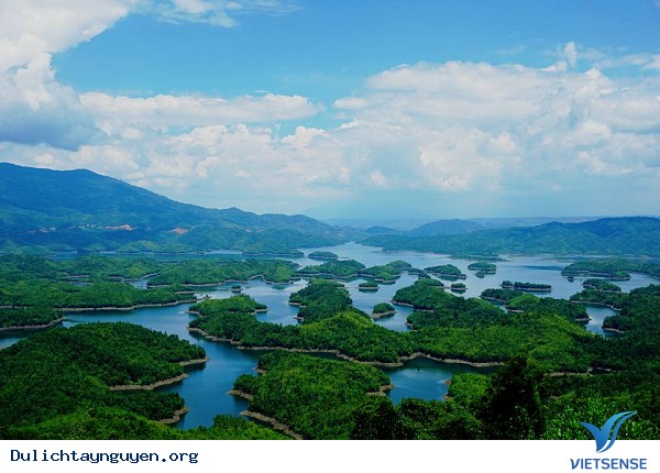 Khám phá Hồ Ea Kao giữa đại ngàn Tây Nguyên - Ảnh 1 Khám phá Hồ Ea Kao giữa đại ngàn Tây Nguyên - Ảnh 1