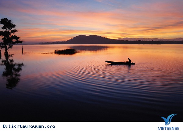 Khám phá Hồ Ea Kao giữa đại ngàn Tây Nguyên - Ảnh 3 Khám phá Hồ Ea Kao giữa đại ngàn Tây Nguyên - Ảnh 3