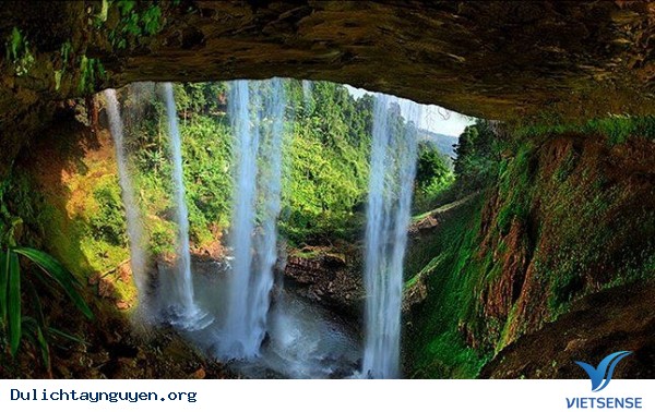 Hang động Chư Bluk Hang động Chư Bluk