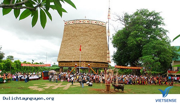 Những điểm Thăm Quan hấp dẫn và thú vị ở Tây Nguyên - Ảnh 1 Những điểm Thăm Quan hấp dẫn và thú vị ở Tây Nguyên - Ảnh 1