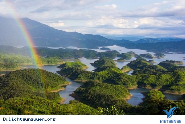 Tham quan đảo nổi giữa cao nguyên MNông - Ảnh 1 Tham quan đảo nổi giữa cao nguyên MNông - Ảnh 1