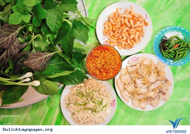 Về Tây Nguyên Vấn Vương Món Gỏi Lá Kon Tum - Ảnh 4 Về Tây Nguyên Vấn Vương Món Gỏi Lá Kon Tum - Ảnh 4