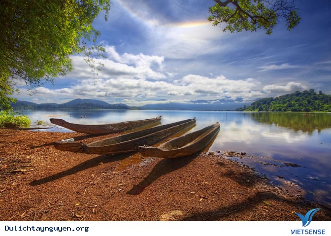 Một thoáng Hồ Lắk mộng mơ giữa lòng Tây Nguyên - Ảnh 2 Một thoáng Hồ Lắk mộng mơ giữa lòng Tây Nguyên - Ảnh 2