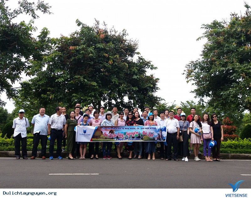 MỘT SỐ HÌNH ẢNH ĐOÀN - Ảnh 2