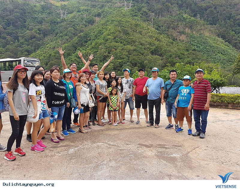 MỘT SỐ HÌNH ẢNH ĐOÀN - Ảnh 1