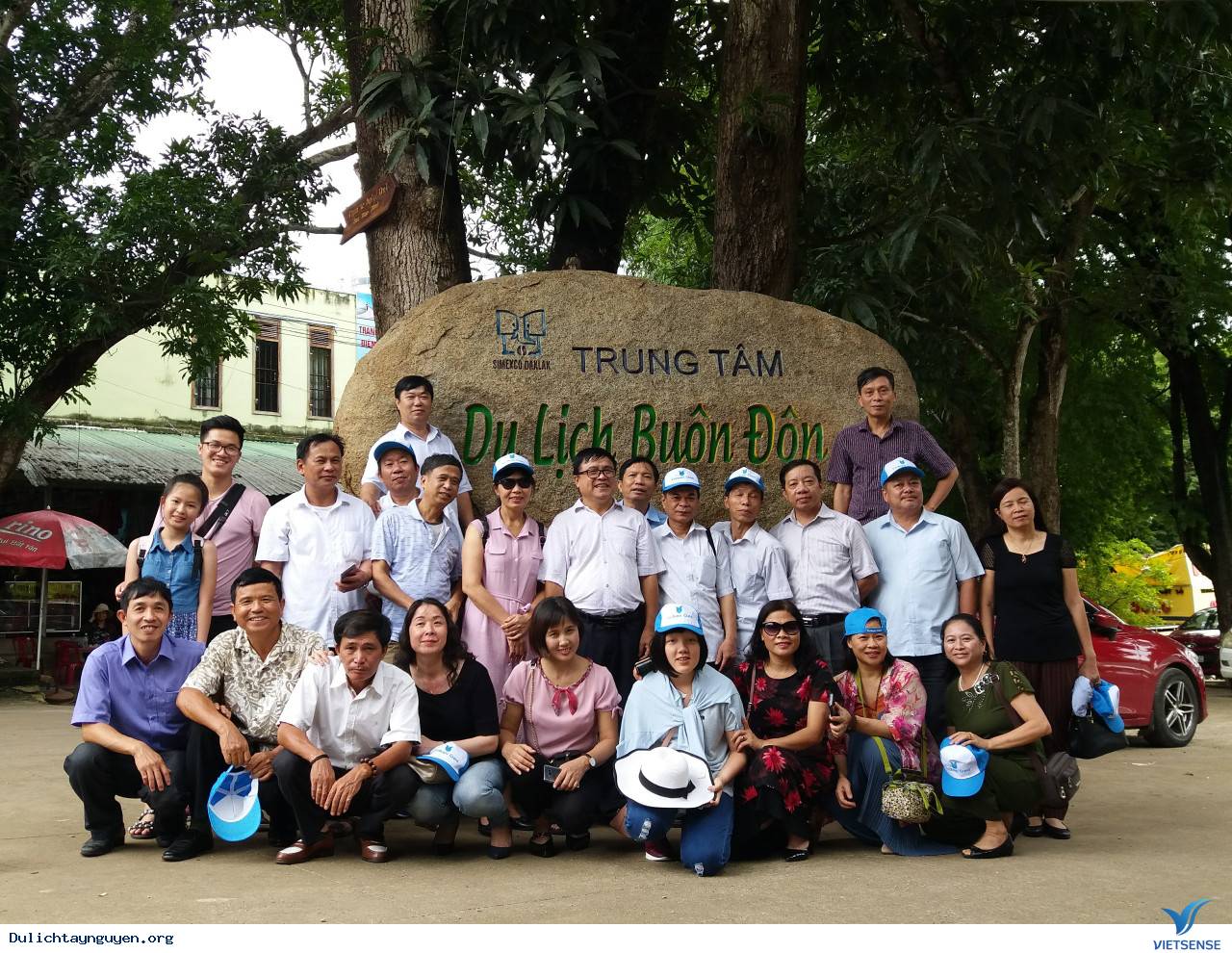 Ảnh khách đoàn ‘’Lớp kinh tế nhà nước khóa 24’’ – đại học KTQD - Ảnh 2 Ảnh khách đoàn ‘’Lớp kinh tế nhà nước khóa 24’’ – đại học KTQD - Ảnh 2