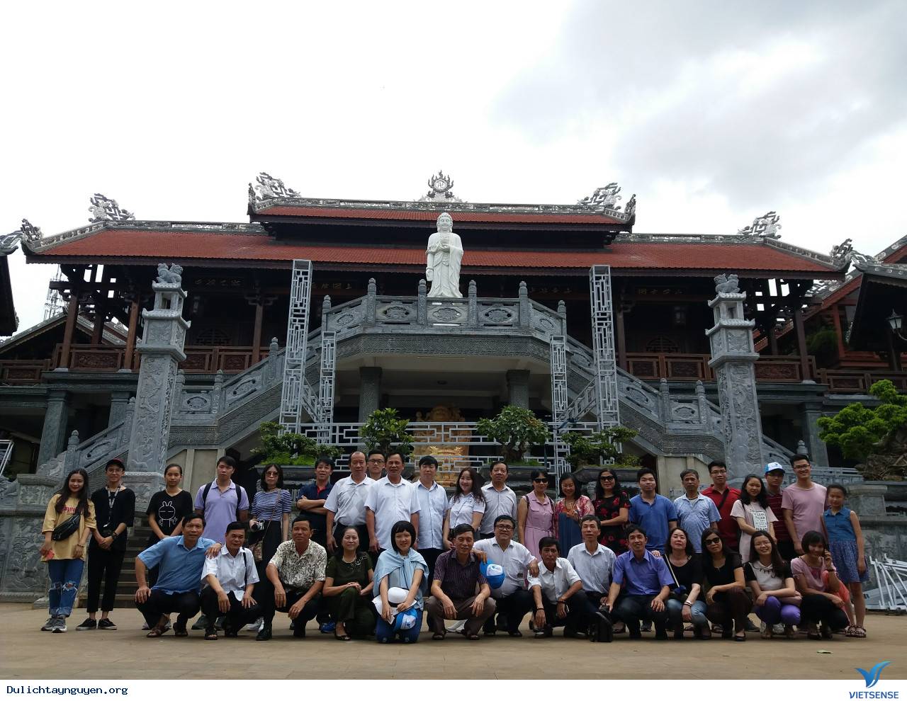 Ảnh khách đoàn ‘’Lớp kinh tế nhà nước khóa 24’’ – đại học KTQD - Ảnh 3 Ảnh khách đoàn ‘’Lớp kinh tế nhà nước khóa 24’’ – đại học KTQD - Ảnh 3