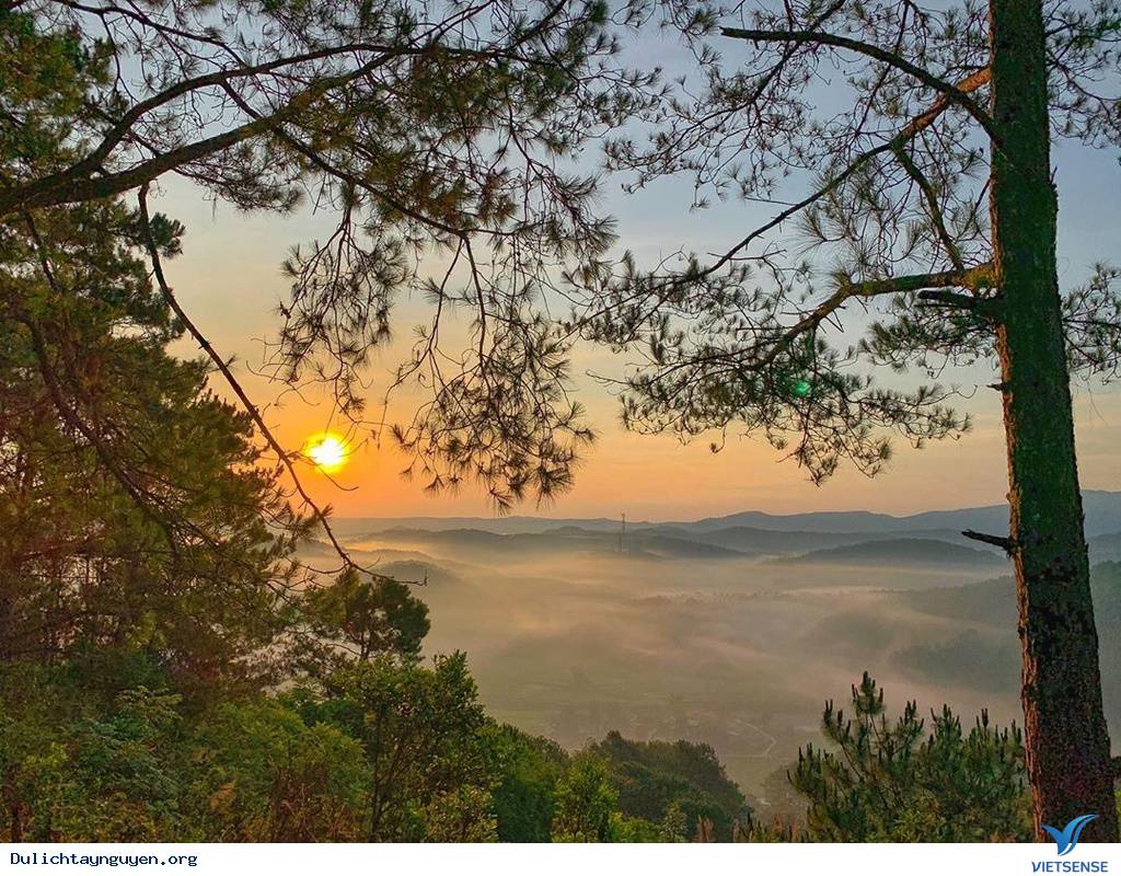 Măng Đen - điểm săn mây lý tưởng - Ảnh 1