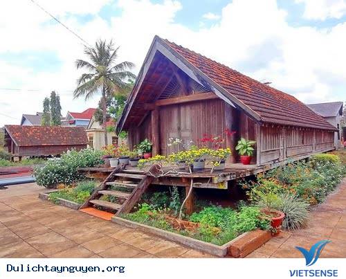 Điểm Du Lịch Buôn Ma Thuột: Buôn Ako Dhong - Ảnh 1 Điểm Du Lịch Buôn Ma Thuột: Buôn Ako Dhong - Ảnh 1
