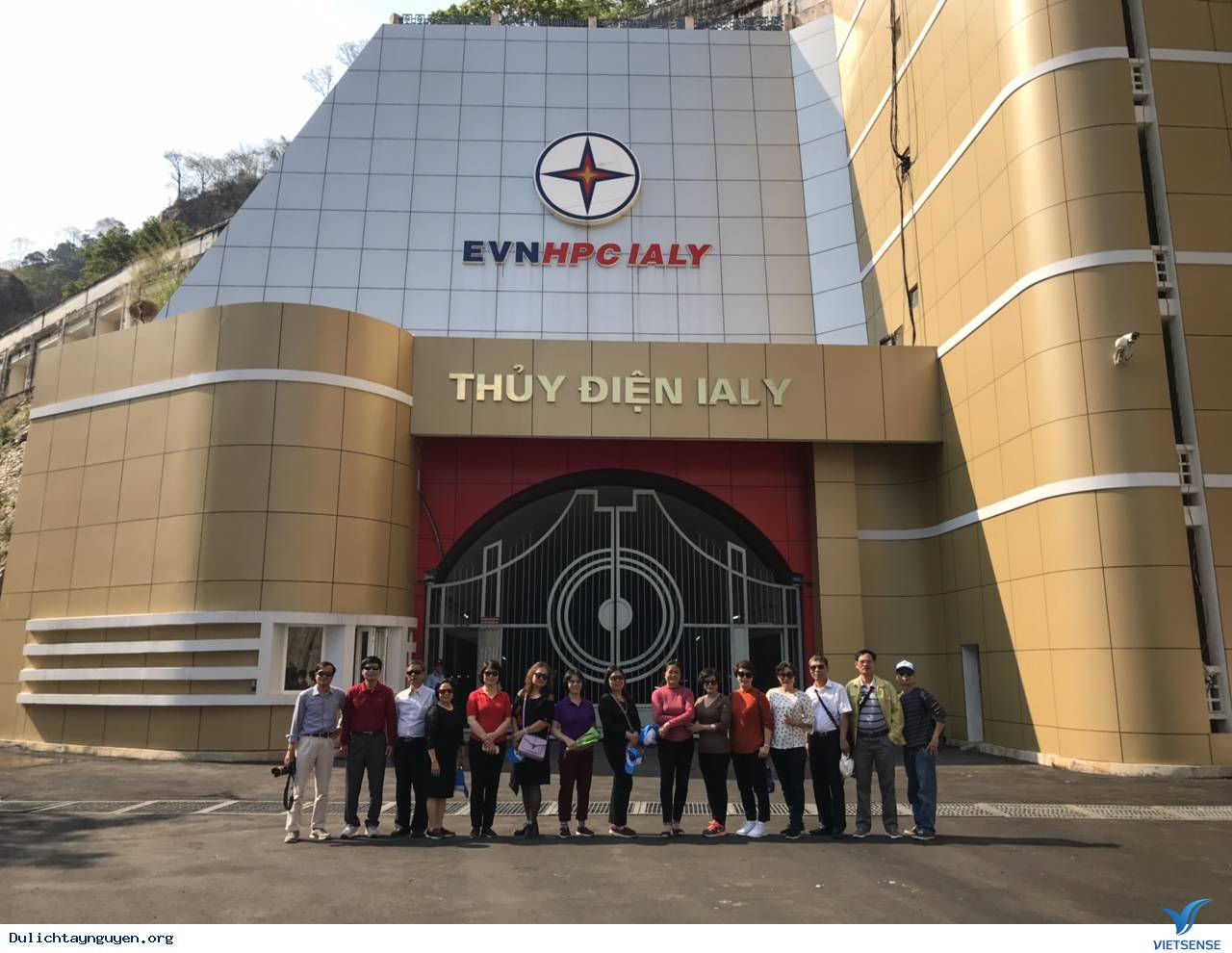 Đoàn khách khám phá Tây Nguyên - Đà Lạt 28/2 - 4/3 - Ảnh 3 Đoàn khách khám phá Tây Nguyên - Đà Lạt 28/2 - 4/3 - Ảnh 3