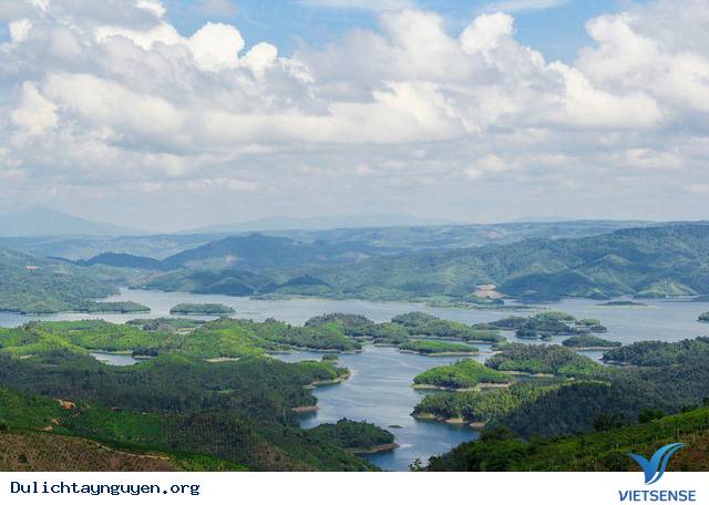 Hành trình tham quan đảo nổi giữa cao nguyên MNông - Ảnh 3 Hành trình tham quan đảo nổi giữa cao nguyên MNông - Ảnh 3