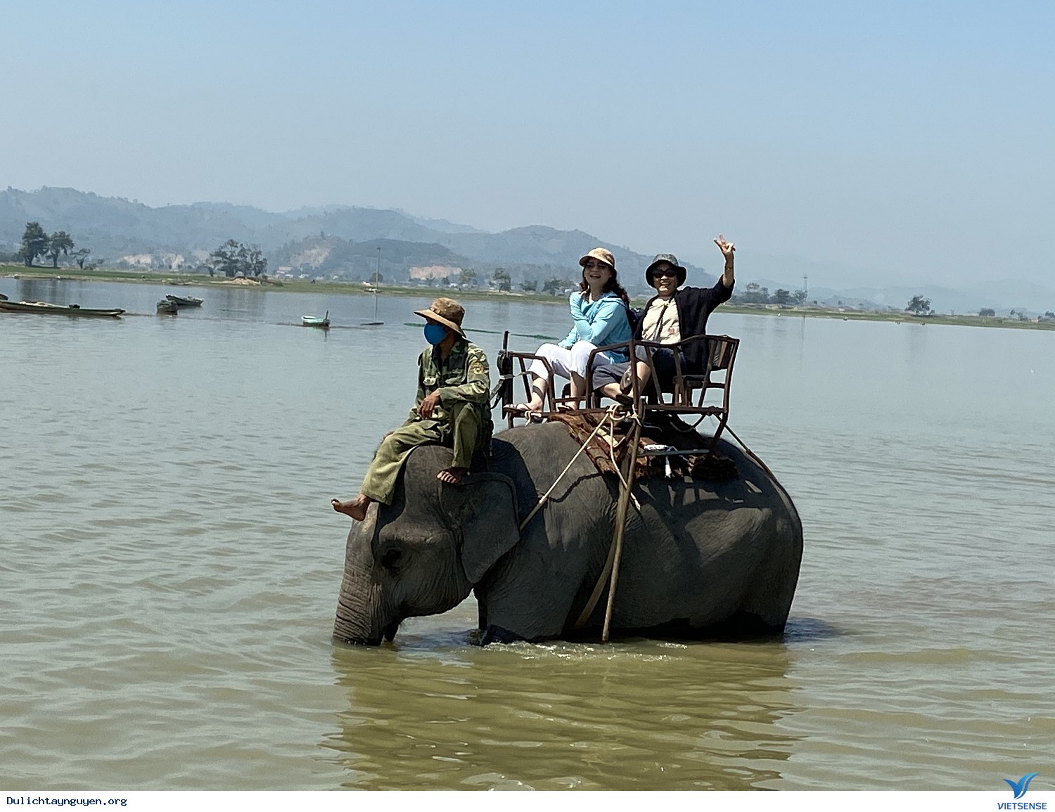 Hình Ảnh Đoàn Ghép Khởi Hành 10 - 13/3 - Ảnh 11