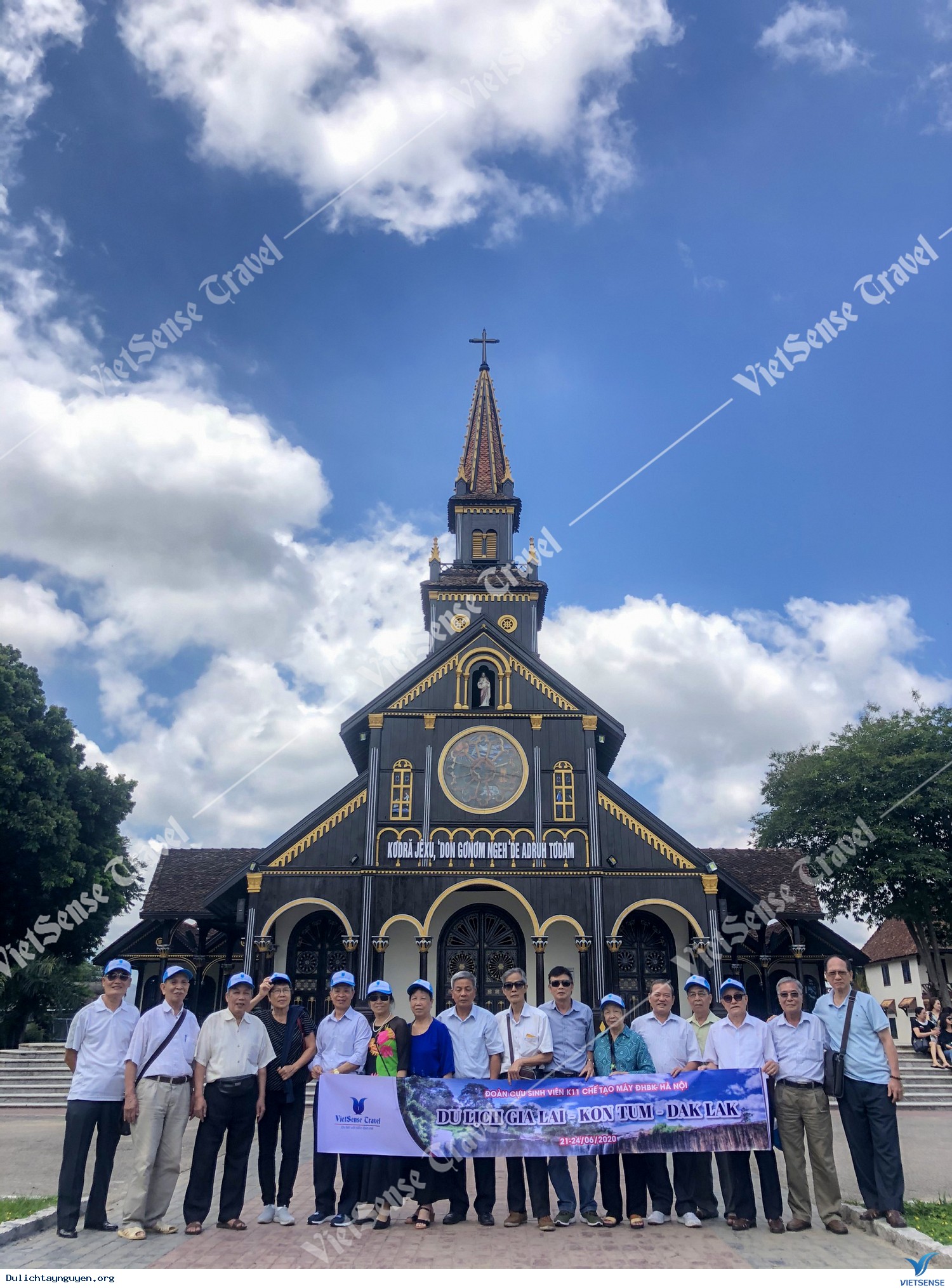 Hình Ảnh Đoàn Cựu Sinh Viên Trường ĐH Bách Khoa - Ảnh 1 Hình Ảnh Đoàn Cựu Sinh Viên Trường ĐH Bách Khoa - Ảnh 1