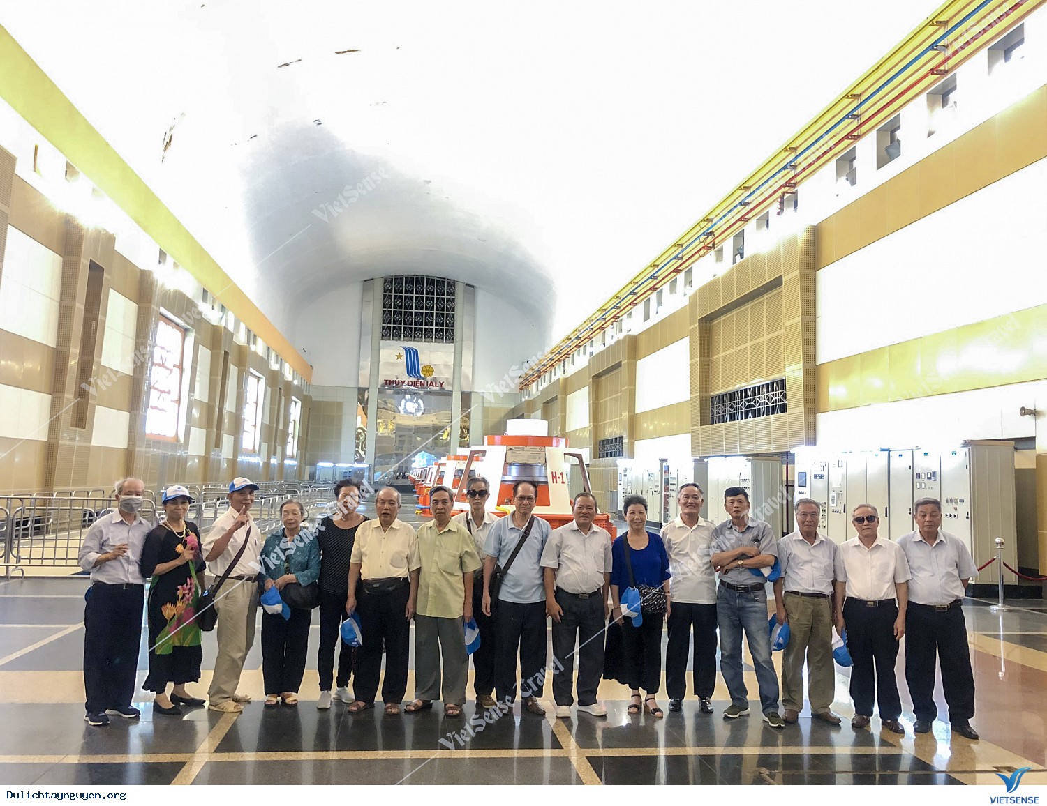 Hình Ảnh Đoàn Cựu Sinh Viên Trường ĐH Bách Khoa - Ảnh 2 Hình Ảnh Đoàn Cựu Sinh Viên Trường ĐH Bách Khoa - Ảnh 2