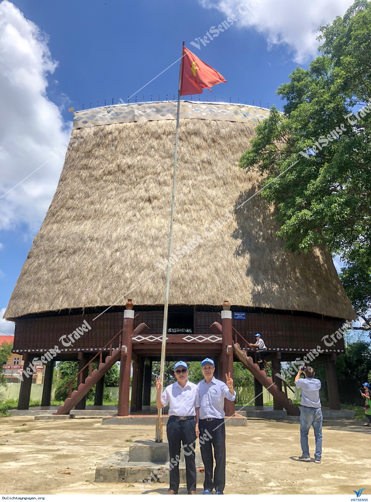 Hình Ảnh Đoàn Cựu Sinh Viên Trường ĐH Bách Khoa - Ảnh 5 Hình Ảnh Đoàn Cựu Sinh Viên Trường ĐH Bách Khoa - Ảnh 5