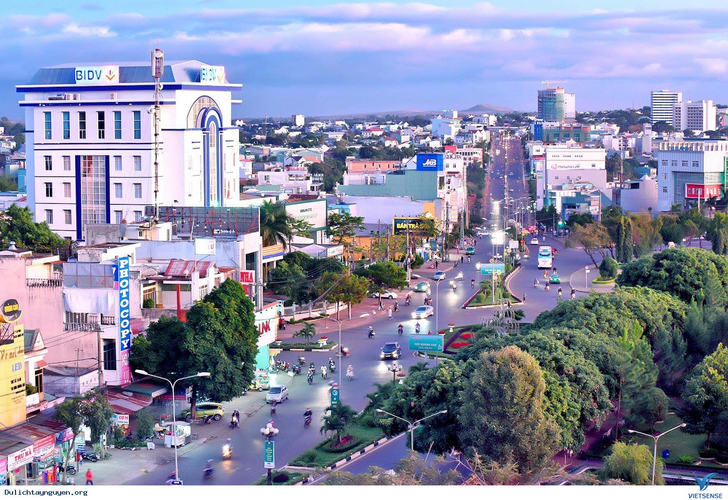 Phương tiện đi lại