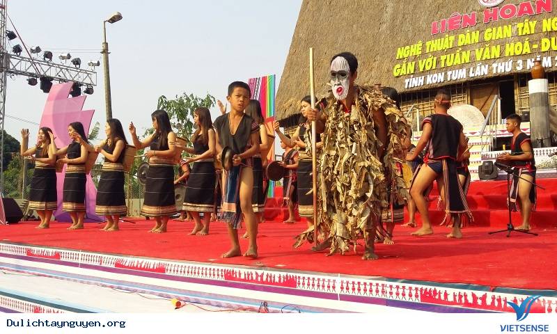 Cồng chiêng và lễ hội dân gian Tây Nguyên - Ảnh 1 Cồng chiêng và lễ hội dân gian Tây Nguyên - Ảnh 1