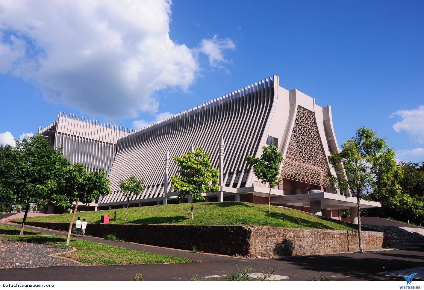 Tham Gia Trải Nghiệm Giao Lưu Âm Nhạc Tại Bảo Tàng Đak Lak - Ảnh 1