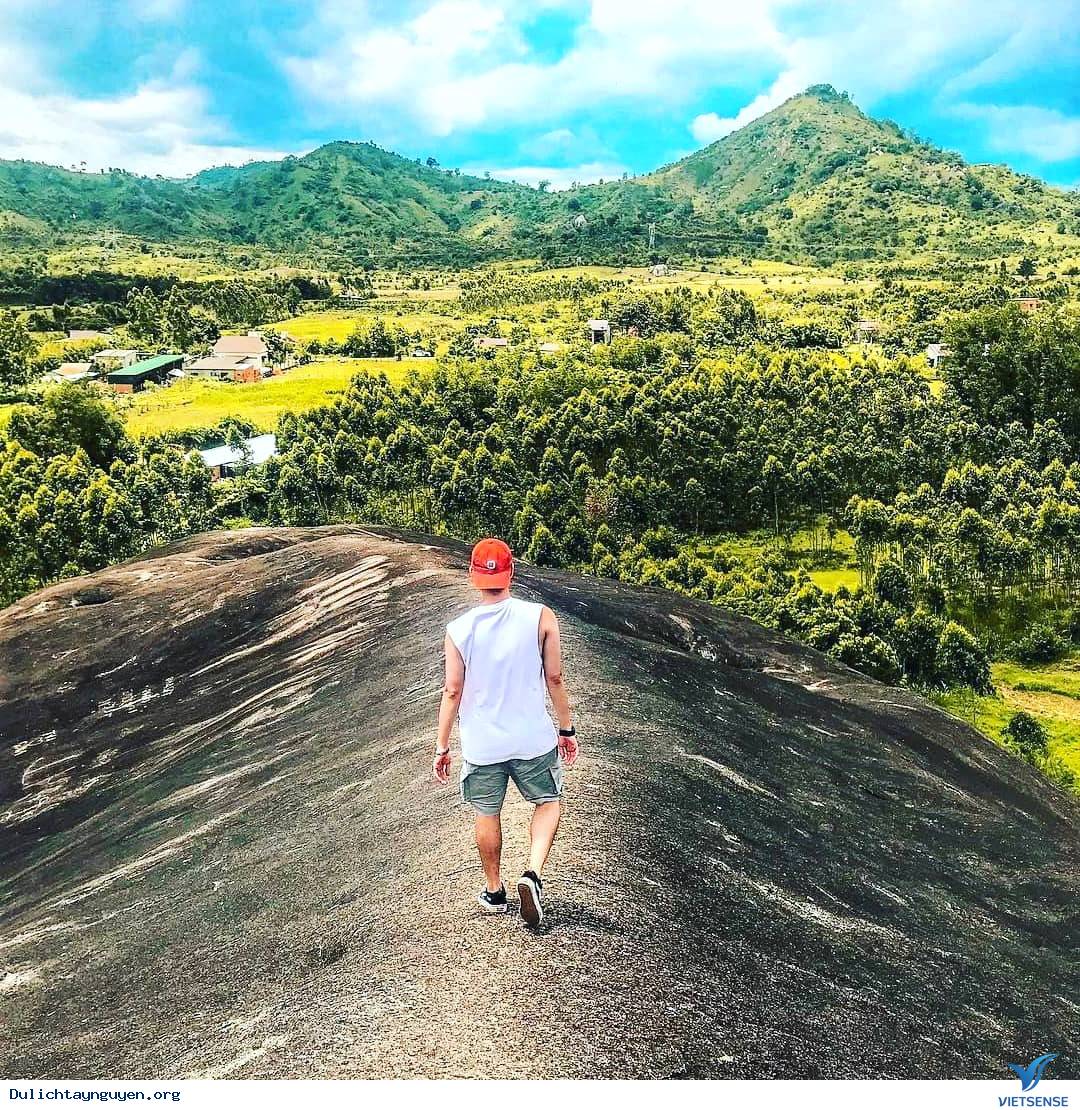 trang phục trải nghiệm tây nguyên 2 trang phục trải nghiệm tây nguyên 2