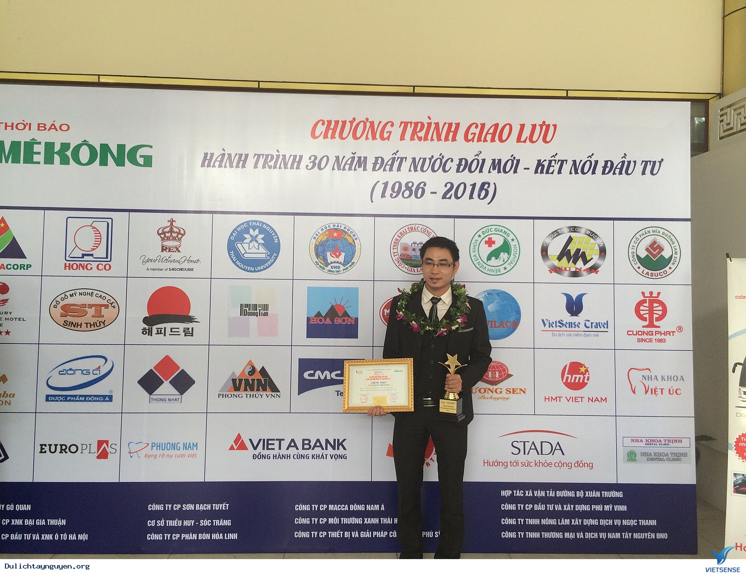 Vietsense Travel Đón Nhận Vinh Danh Top 100 Sản Phẩm - Dịch Vụ Chất Lượng Cao Asean - Ảnh 4 Vietsense Travel Đón Nhận Vinh Danh Top 100 Sản Phẩm - Dịch Vụ Chất Lượng Cao Asean - Ảnh 4